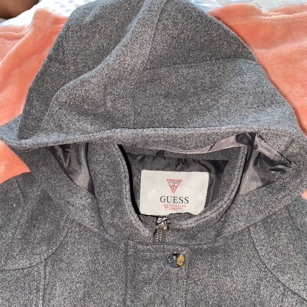 Guess coat - Picture 4 of 8